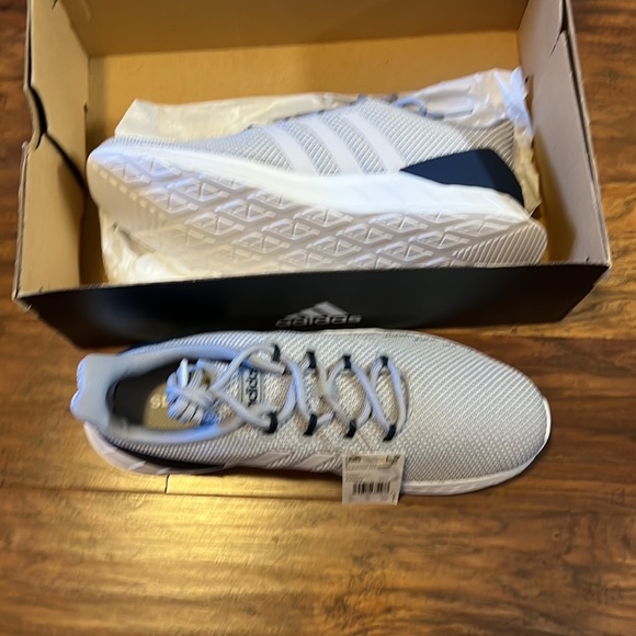 Adidas sneakers - Picture 2 of 7
